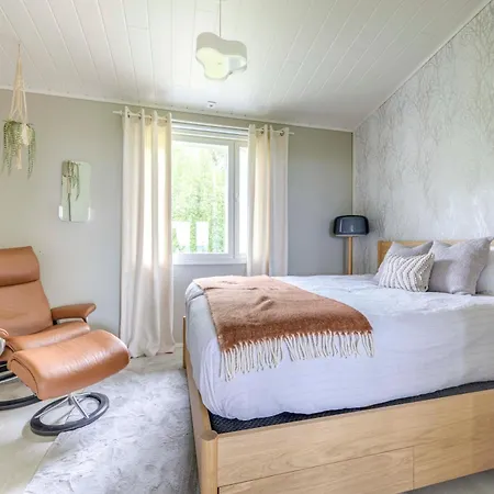 Vilkama 2 View, Incl Indoor Hot Tub, Sauna فيلة لاوكا