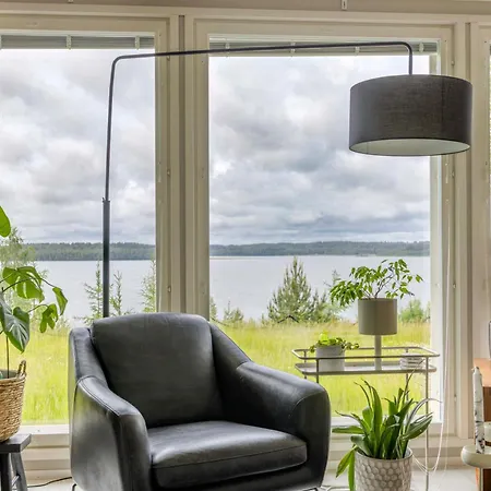 Vilkama 2 View, Incl Indoor Hot Tub, Sauna فيلة