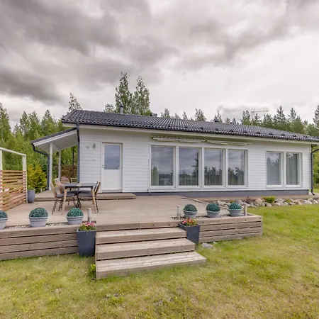 Vilkama 2 View, Incl Indoor Hot Tub, Sauna فيلة لاوكا